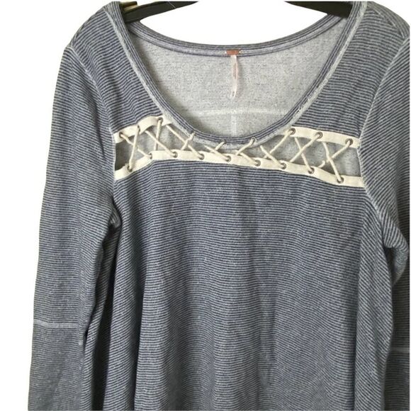 Free People Lacey Pullover Oversized Sweatshirt - Picture 6 of 10